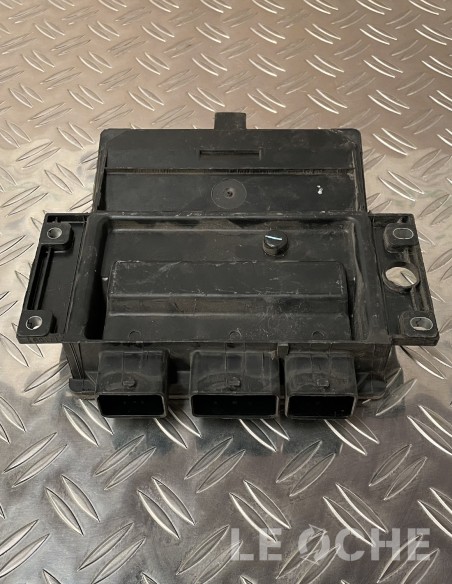 Lato della centralina motore usata per Renault Modus