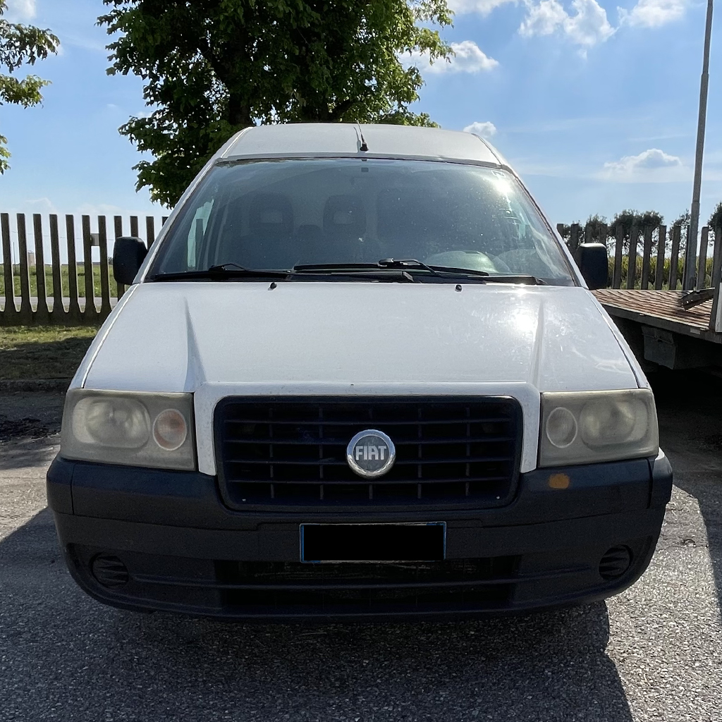 Visione frontale Fiat Scudo